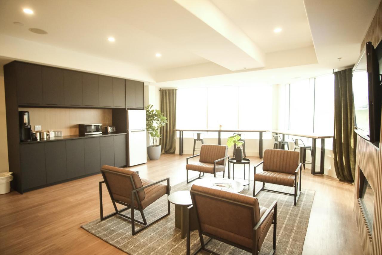 Baymont By Wyndham Fort Mcmurray Exterior foto